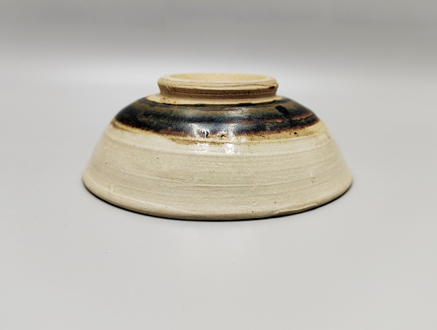 古玩陶瓷元代雙色釉茶碗拍賣，當前價格2200元