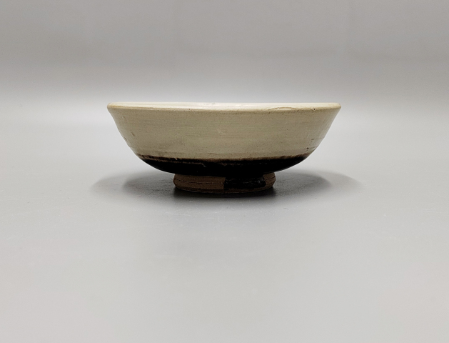 古玩陶瓷元代雙色釉茶碗拍賣，當前價格2200元