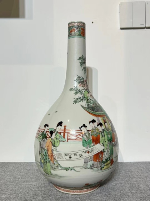 古玩陶瓷五彩人物故事紋膽瓶拍賣，當(dāng)前價(jià)格15888元
