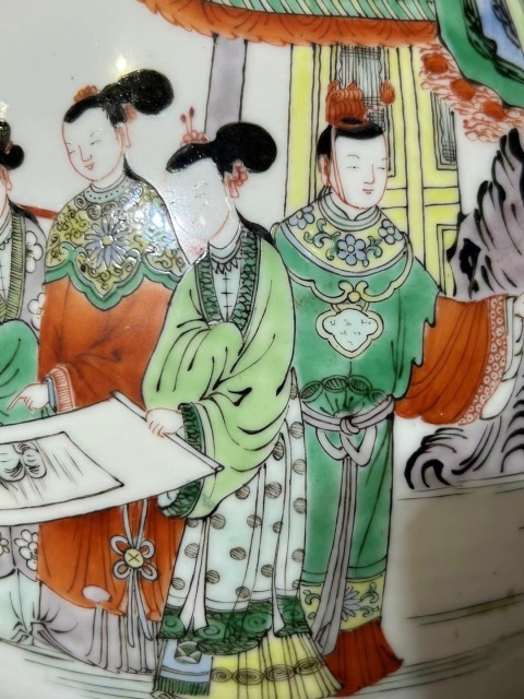 古玩陶瓷五彩人物故事紋膽瓶拍賣，當(dāng)前價(jià)格15888元
