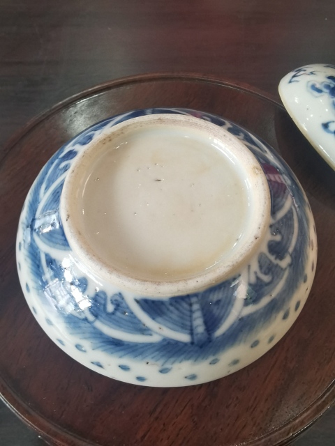 古玩陶瓷青花趕珠龍紋印盒拍賣，當(dāng)前價(jià)格5500元