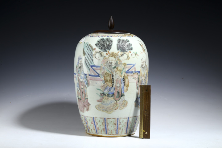 古玩陶瓷清同治·粉彩福祿壽喜財(cái)人物紋冬瓜罐拍賣,當(dāng)前價(jià)格788元