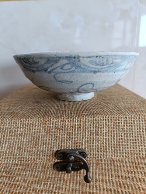 古玩陶瓷元末青花花卉紋碗拍賣,當前價格598元
