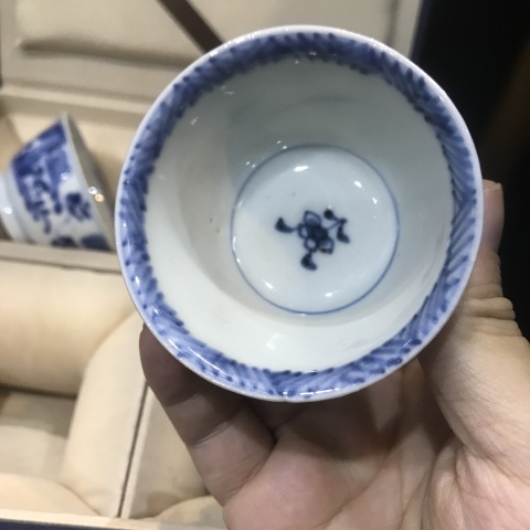 古玩陶瓷(精品品茗杯)清-康熙-錦雞牡丹-洞石花卉品茗杯各一對拍賣,當前價格3146元