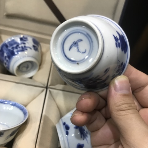 古玩陶瓷(精品品茗杯)清-康熙-錦雞牡丹-洞石花卉品茗杯各一對拍賣,當前價格3146元
