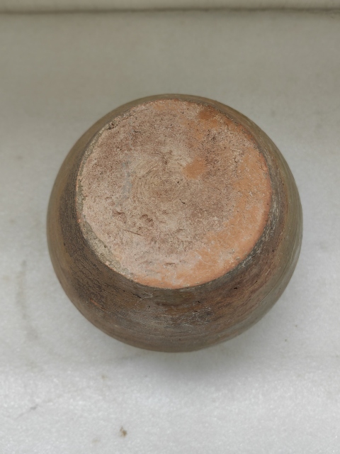 古玩陶瓷黃綠釉罐拍賣,當(dāng)前價(jià)格450元