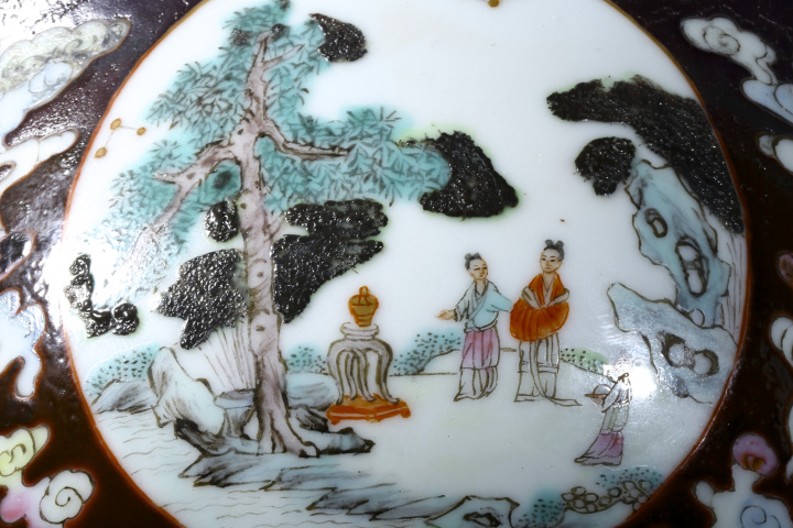 古玩陶瓷清末民初·粉彩開窗鵲橋仙人紋碗拍賣,當前價格3774元