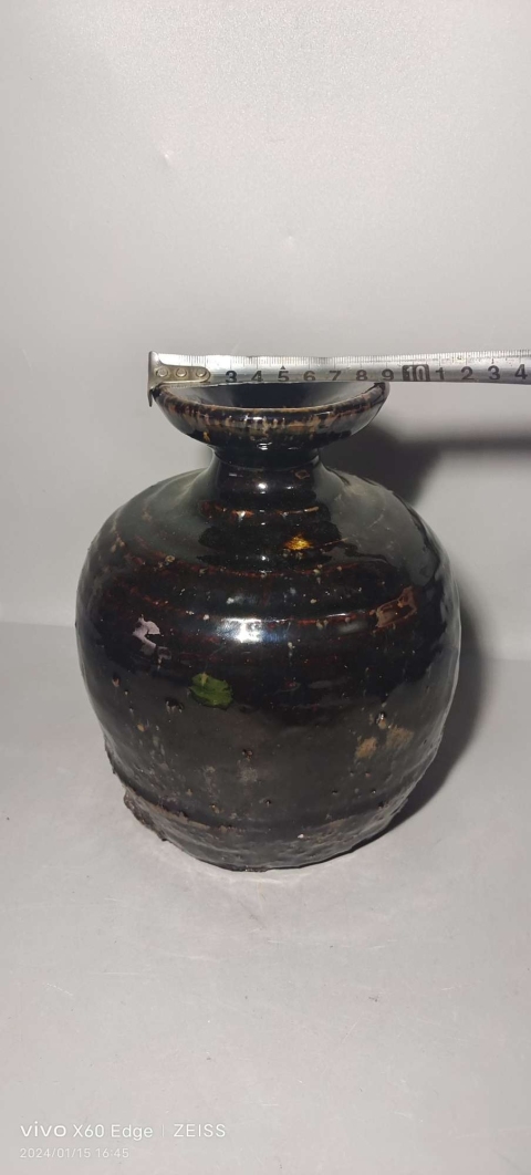 古玩陶瓷明末烏金黑釉瓶拍賣,當前價格136元