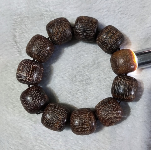 古玩雜項手串拍賣，當前價格888元