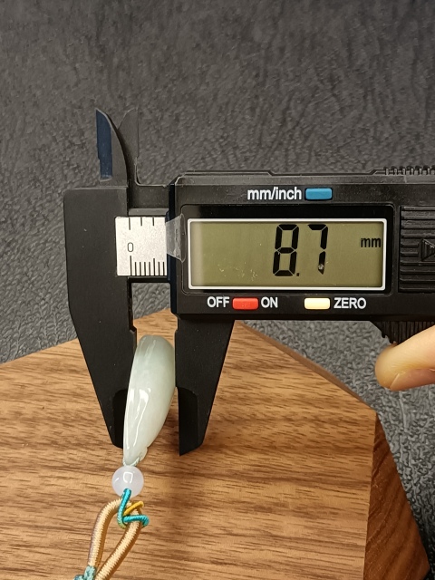 古玩玉器小精品天然翡翠掛件399拍賣,當前價格399元
