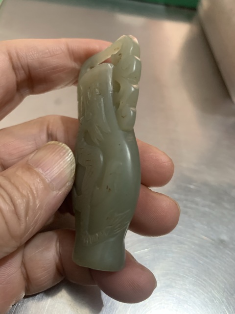 古玩玉器和田玉雕“龍鳳紋瓶”拍賣,當前價格666元