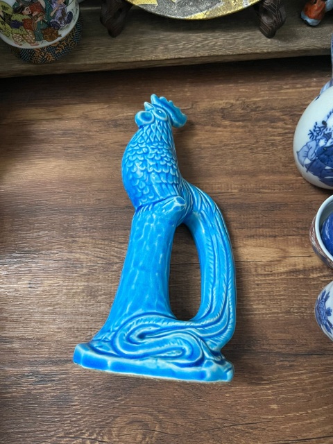 古玩陶瓷孔雀藍(lán)釉大公雞擺件拍賣(mài)，當(dāng)前價(jià)格888元