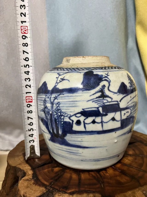 古玩陶瓷乾隆青花山水人物紋蓋罐拍賣,當前價格1500元