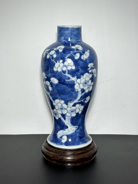 古玩陶瓷清光緒·青花留白冰梅圖雞腿瓶/梅瓶拍賣,當前價格980元