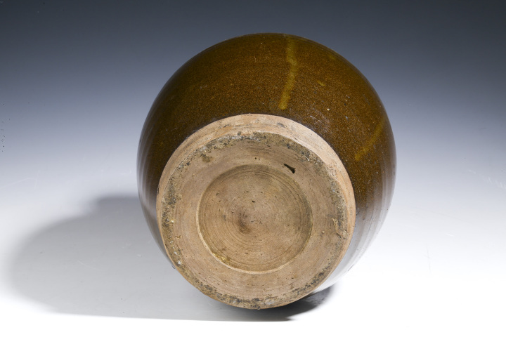 古玩陶瓷清早期?醬釉四系罐拍賣，當(dāng)前價(jià)格3300元