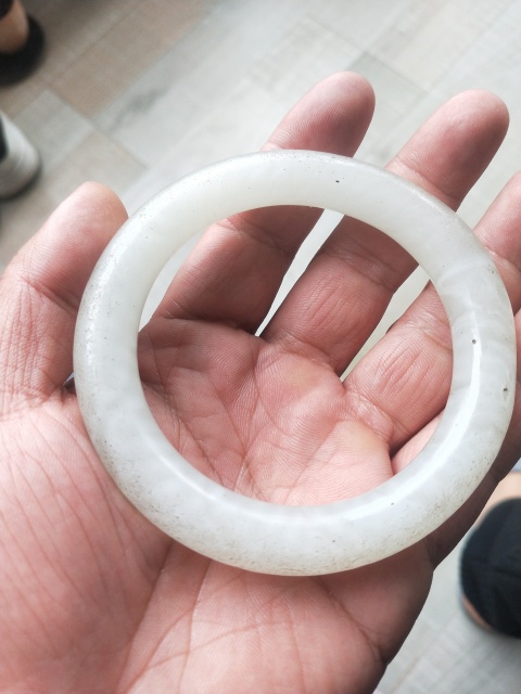 古玩玉器清 白玉鐲子拍賣，當前價格299元