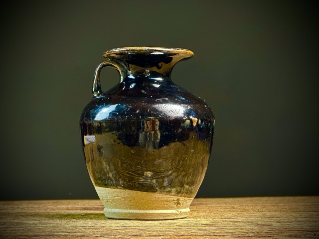 古玩陶瓷明代?窯變釉把手壺拍賣,當前價格1900元