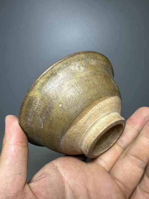 古玩陶瓷金元?青釉茶園拍賣,當(dāng)前價格2500元