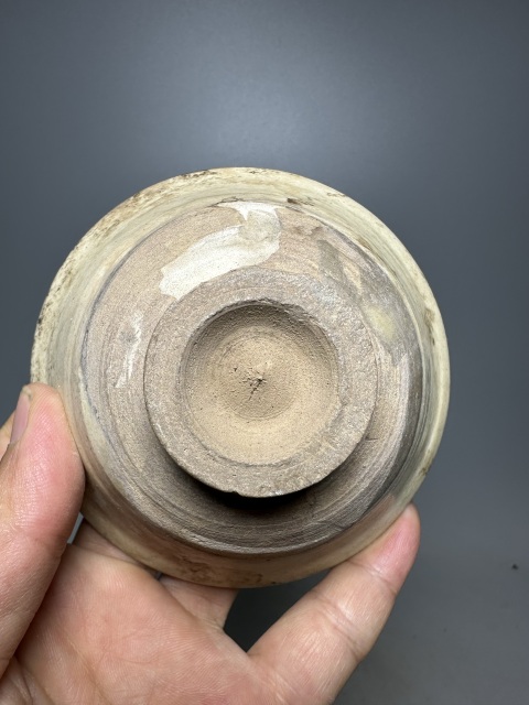古玩陶瓷金元·白釉茶杯拍賣，當(dāng)前價(jià)格698元