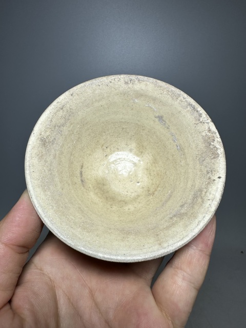 古玩陶瓷金元·白釉茶杯拍賣，當(dāng)前價(jià)格698元