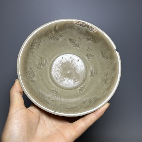 古玩陶瓷金元·龍泉?jiǎng)澔ūK拍賣，當(dāng)前價(jià)格888元
