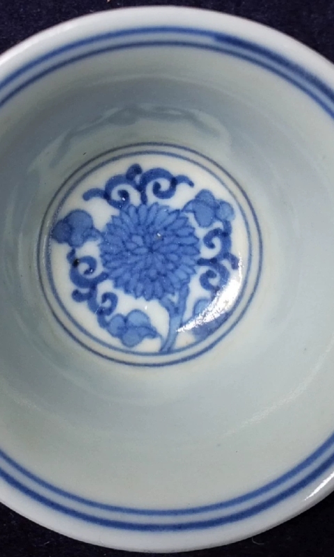 古玩陶瓷創匯期藍釉螭龍耳瓶拍賣,當前價格500元