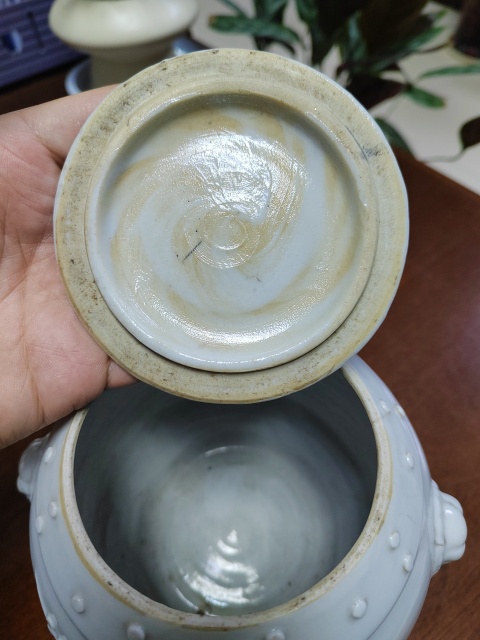 古玩陶瓷德化窯蓋罐拍賣,當前價格288元