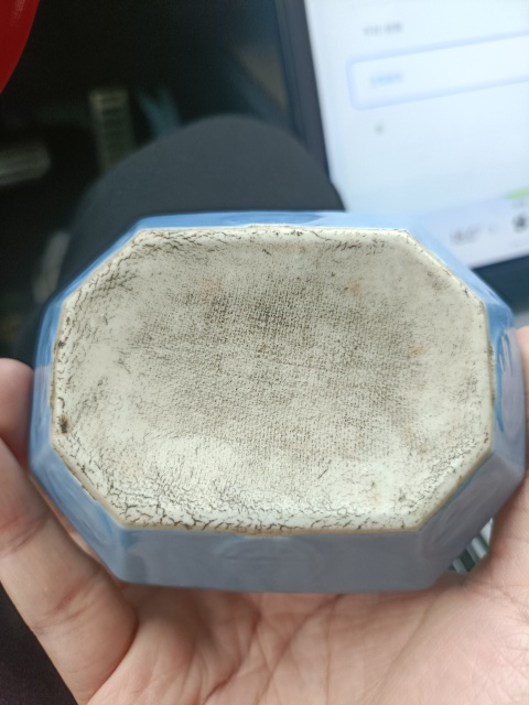 古玩陶瓷民國藍釉水盂拍賣，當前價格2888元