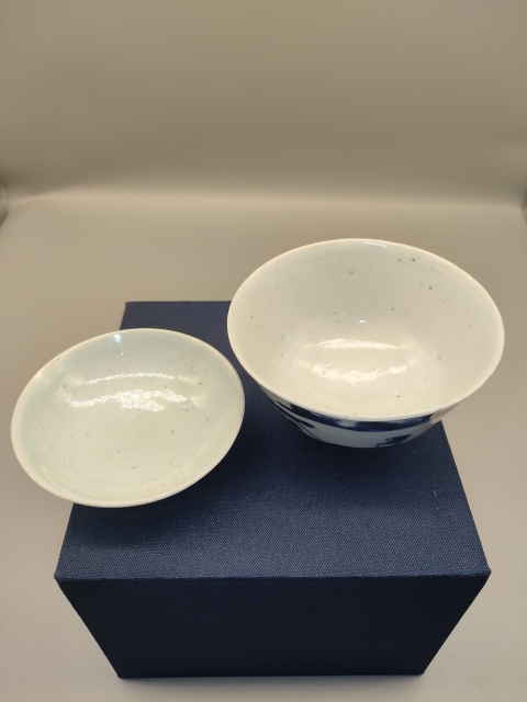 古玩陶瓷清中期,嘉道年間,漁樵耕讀紋青花蓋碗拍賣,當前價格1500元
