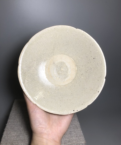 古玩陶瓷(南宋)青白釉葵口盤拍賣,當前價格0元