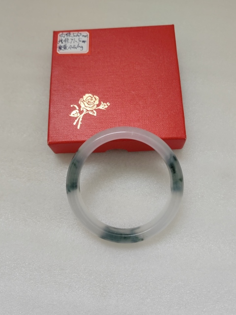 古玩玉器獨(dú)龍玉手鐲拍賣,當(dāng)前價(jià)格398元