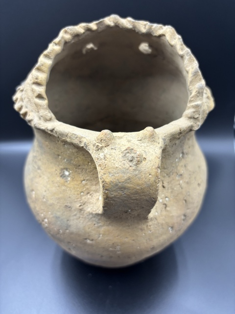 古玩陶瓷文化期·鸮面陶罐真品鑒賞圖