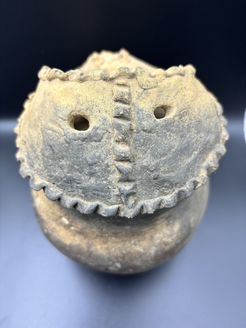 古玩陶瓷文化期·鸮面陶罐真品鑒賞圖