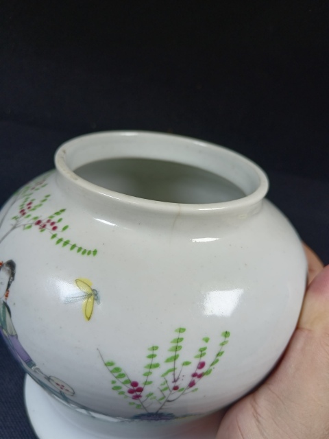古玩陶瓷民國時(shí)期粉彩桃花美女人物仕女圖將軍罐，高14cm拍賣，當(dāng)前價(jià)格1000元
