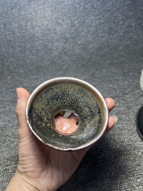 古玩陶瓷館藏級精品南宋建窯油滴盞茶漏拍賣，當前價格198元