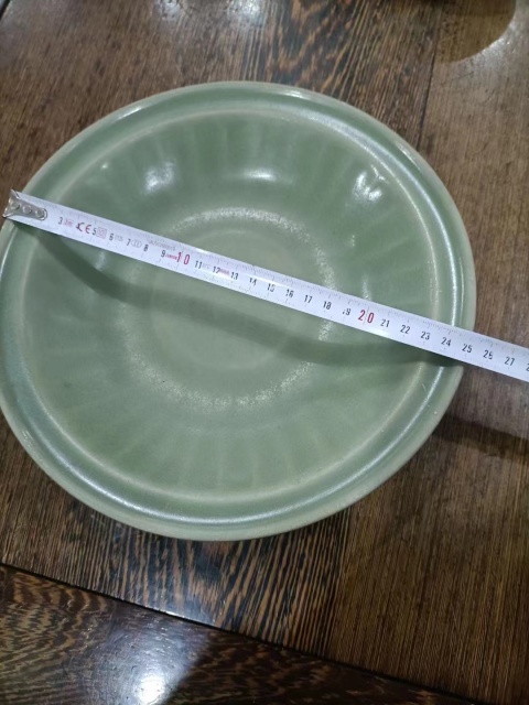 古玩陶瓷龍泉窯青釉盤拍賣，當前價格12600元