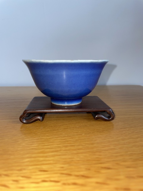 古玩陶瓷清早期霽藍釉茶杯拍賣,當前價格3299元