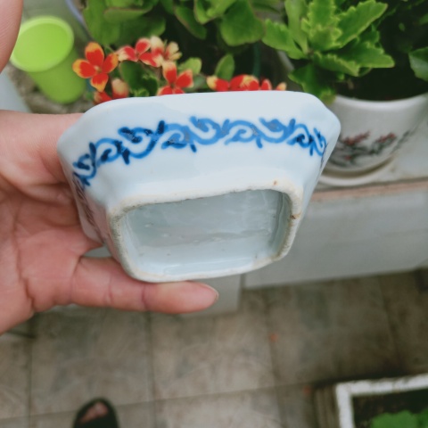 古玩陶瓷清代青花團鳳紋筆舔拍賣，當前價格500元