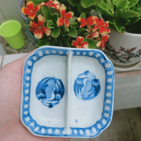 古玩陶瓷清代青花團鳳紋筆舔拍賣，當前價格500元