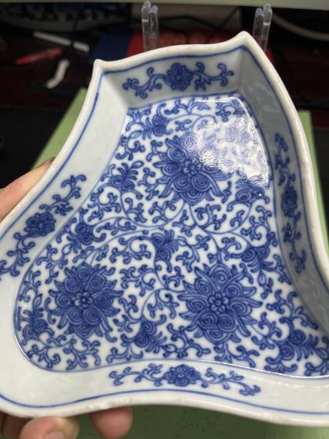 古玩陶瓷青花異形盤拍賣,當前價格800元