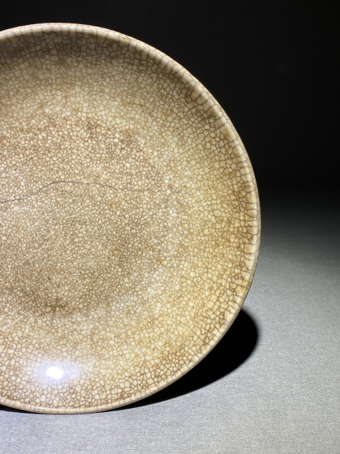 古玩陶瓷清，乾隆，哥釉盤拍賣，當前價格1388元
