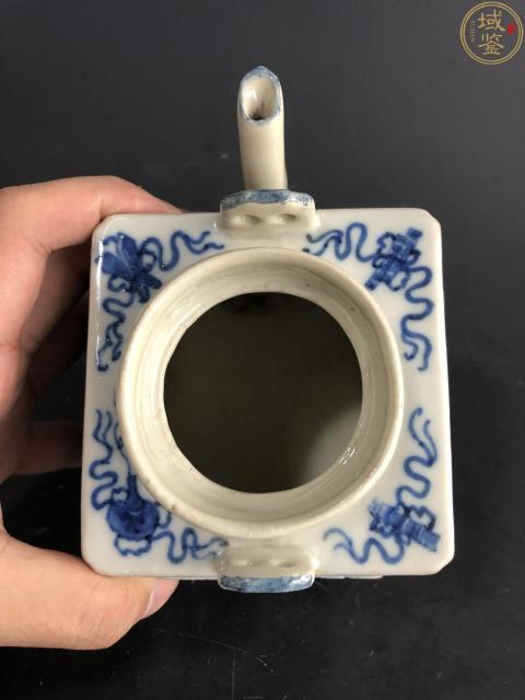 古玩陶瓷清中·青花五福捧壽紋壺真品鑒賞圖