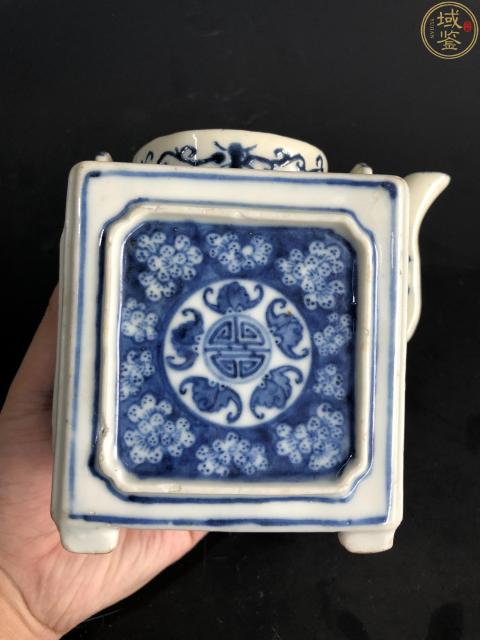 古玩陶瓷清中·青花五福捧壽紋壺真品鑒賞圖