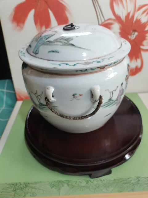 古玩陶瓷清,光緒粉彩人物四系粥罐拍賣,當前價格2800元