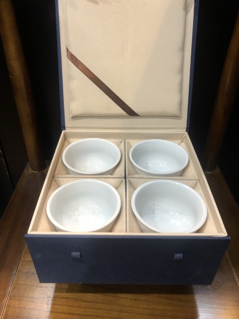 古玩陶瓷(精品主人杯)創匯-白釉主人杯-套裝拍賣,當前價格298元