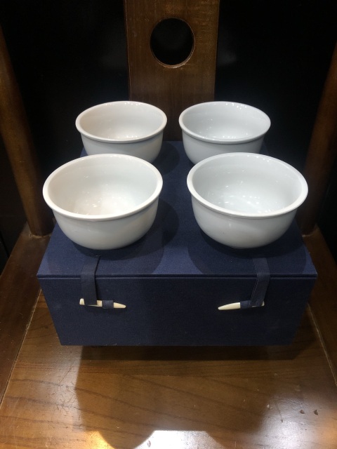 古玩陶瓷(精品主人杯)創匯-白釉主人杯-套裝拍賣,當前價格298元