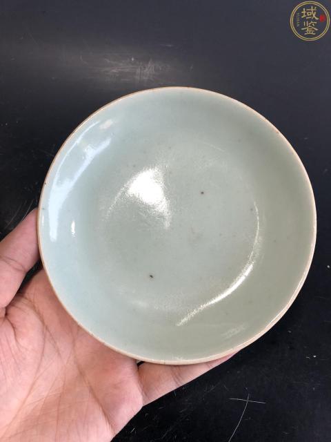 古玩陶瓷清中期豆青釉小盤拍賣,當前價格208元