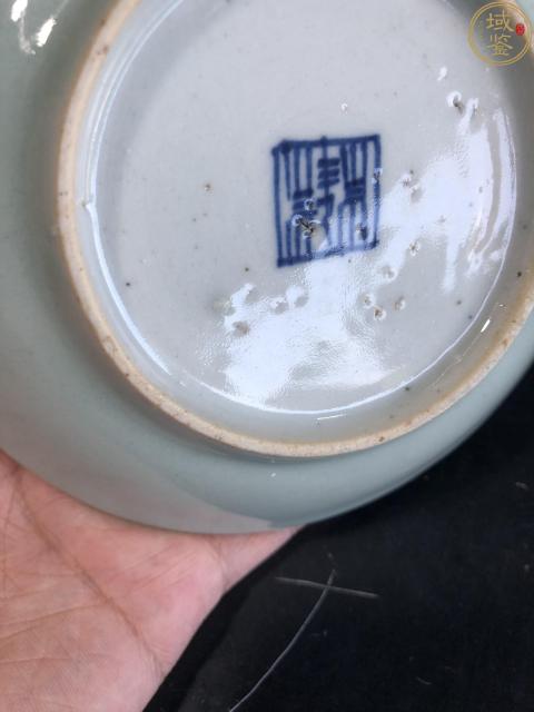古玩陶瓷清中期豆青釉小盤拍賣,當前價格208元