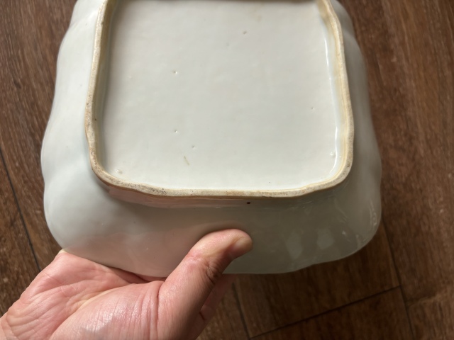 古玩陶瓷清中期青花山水人物紋四方花口盤拍賣，當前價格999元