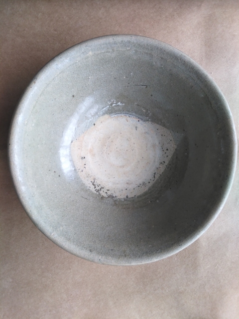 古玩陶瓷【元·龍泉窯青釉大碗】拍賣，當(dāng)前價(jià)格680元
